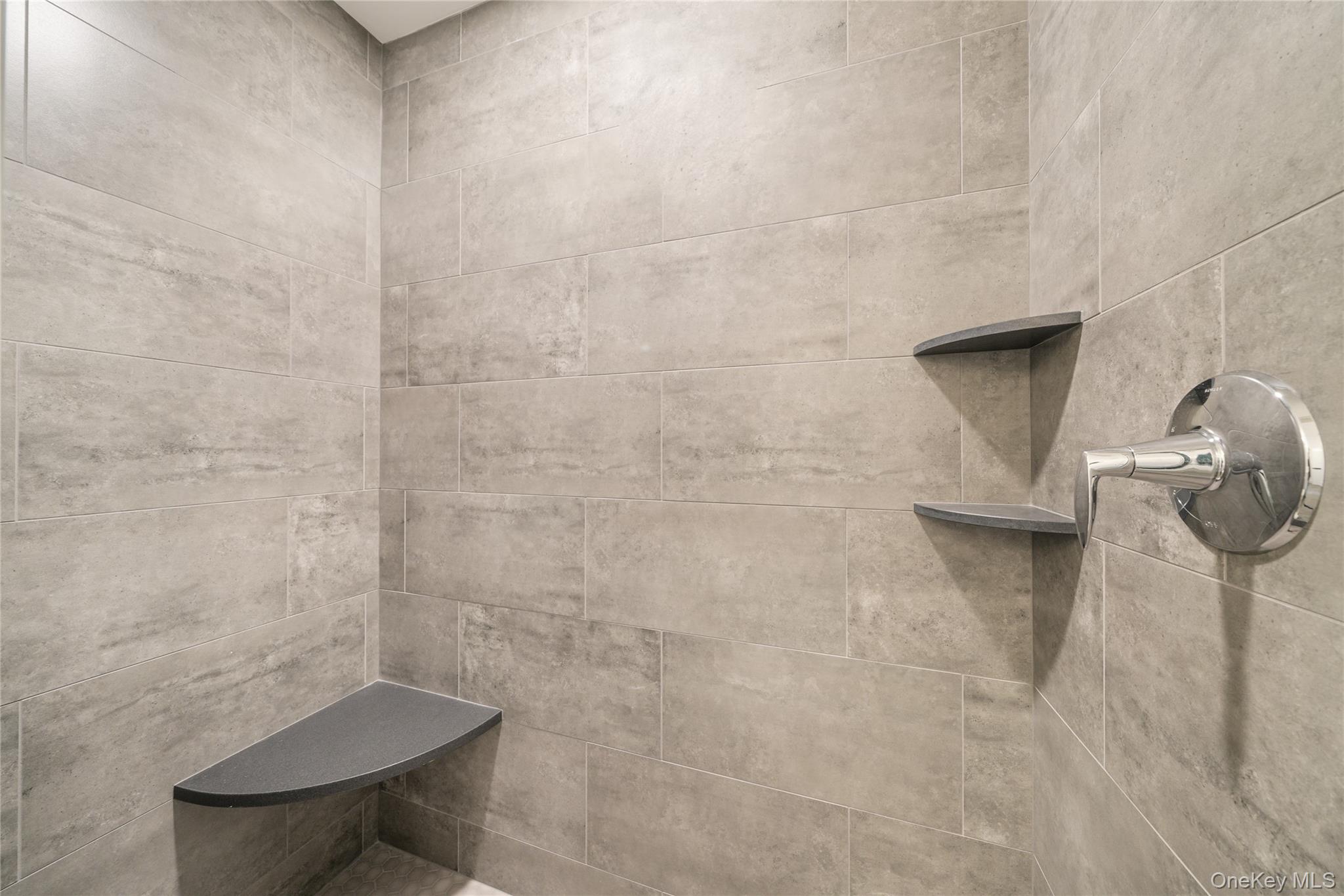 2040 Crompond Road, Unit 22 Yorktown Heights, NY 10598 - Photo 13 of 19 Bathroom featuring tiled shower