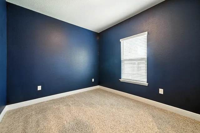 a view of utility room with washer and dryer