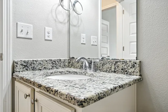 $659,900 | 3531 Moonstone Drive, Navarre, FL 32566