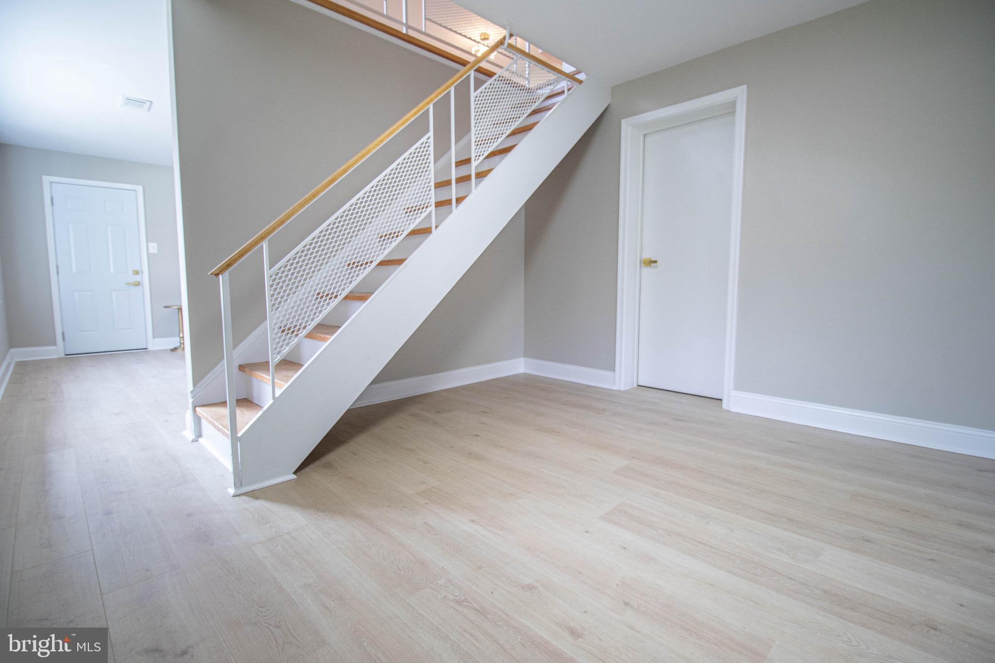7834 Brompton Street Springfield, VA 22152 - Photo 35 of 44 Gallery Image 35