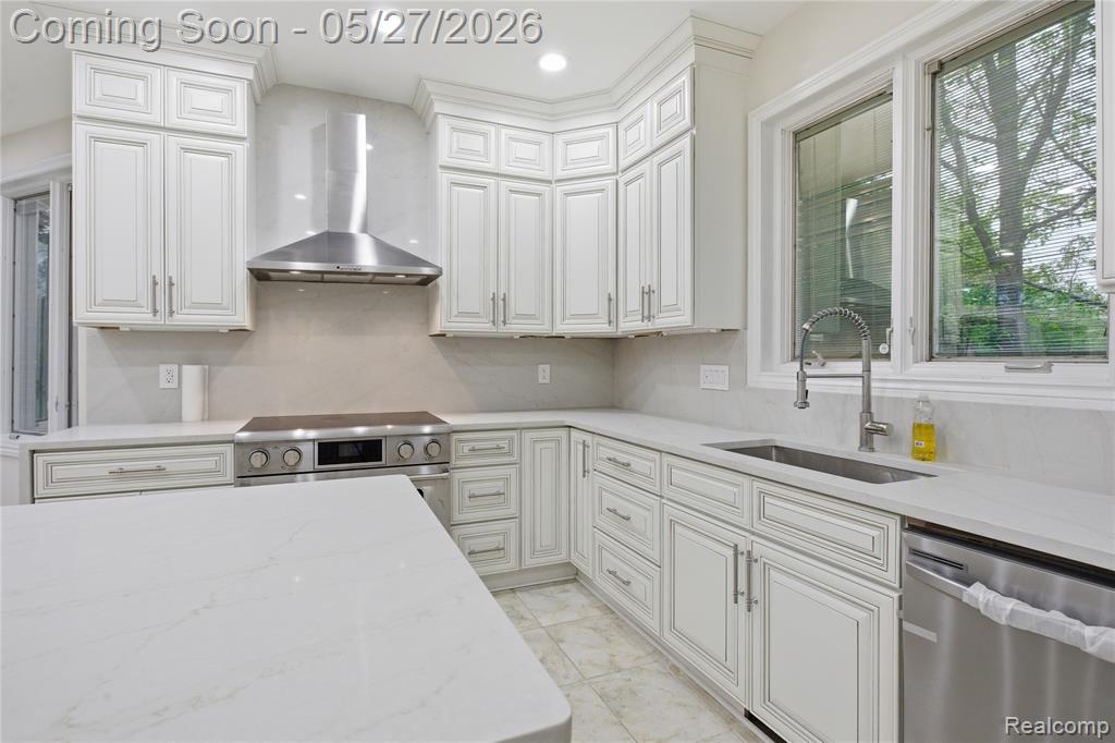 46500 Ryan Road Utica, MI 48317 - Photo 12 of 35
