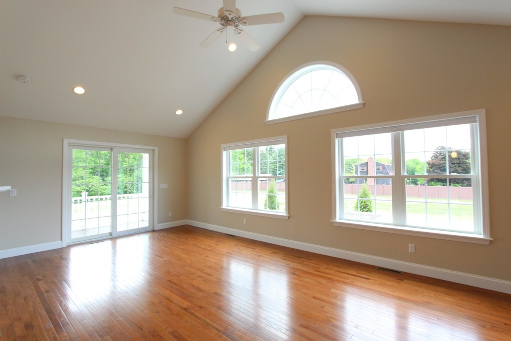 245 Main Road, Unit B Westhampton, MA 01027 - Photo 14 of 25