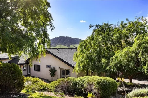 $2,095,000 | 958 Skyline Drive, San Luis Obispo, CA 93405