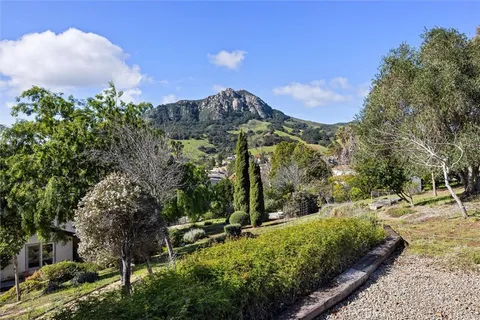 $2,095,000 | 958 Skyline Drive, San Luis Obispo, CA 93405
