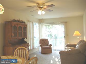 57 Stratford Road Southampton, NJ 08088 - Photo 5 of 12 Family Room