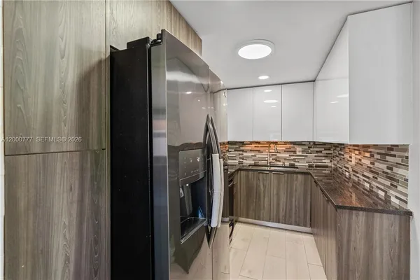 $279,900 | 1705 West 57th Street, Unit 506, Hialeah, FL 33012