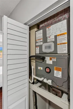 $279,900 | 1705 West 57th Street, Unit 506, Hialeah, FL 33012