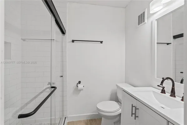 $279,900 | 1705 West 57th Street, Unit 506, Hialeah, FL 33012