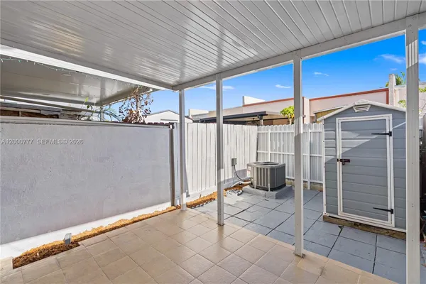 $279,900 | 1705 West 57th Street, Unit 506, Hialeah, FL 33012