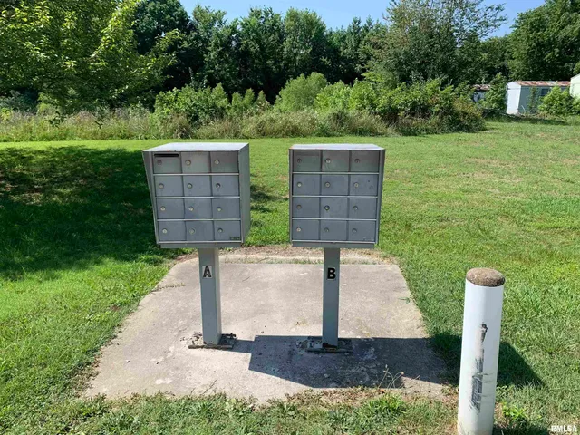 $150,000 | 5281-5287 Country Club Road, Unit 21, Murphysboro, IL 62966