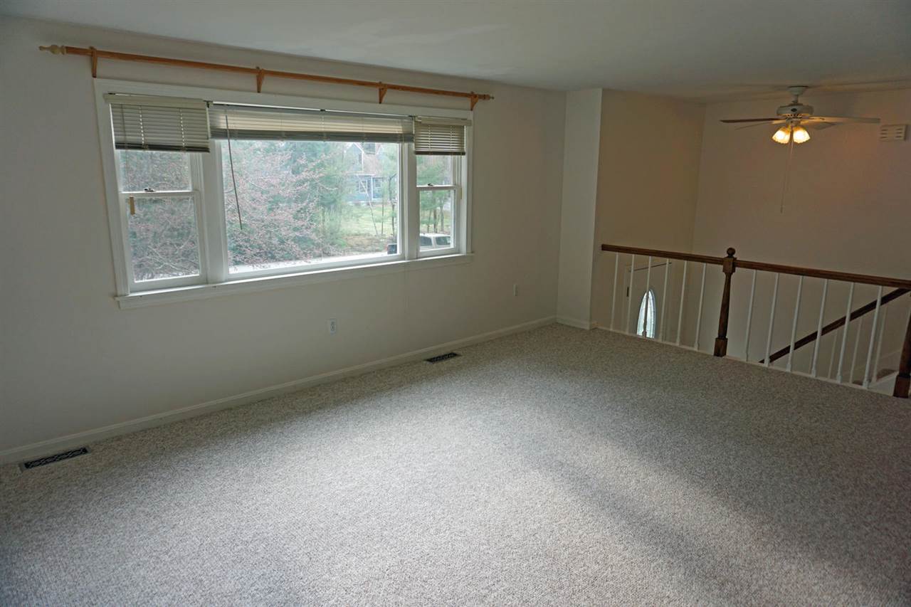 43 Picard Road Peterborough, NH 03458 - Photo 5 of 20
