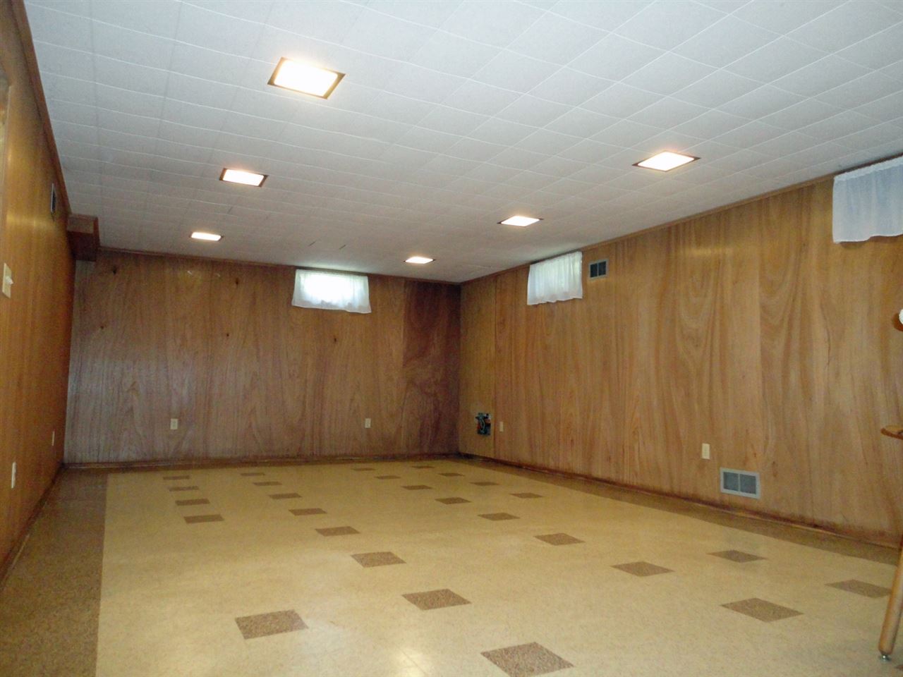 58630 Summit Ridge Road Mishawaka, IN 46544 - Photo 22 of 28 Gallery Image 22