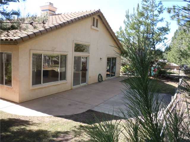 2356 Hyacinth Road Alpine, CA 91901 - Photo 14 of 16 Backyard and patio