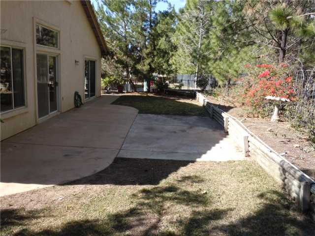 2356 Hyacinth Road Alpine, CA 91901 - Photo 15 of 16 Backyard and patio