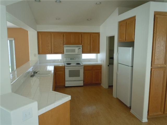 2356 Hyacinth Road Alpine, CA 91901 - Photo 4 of 16 Great entertainers kitchen with tons of cabinet space.
