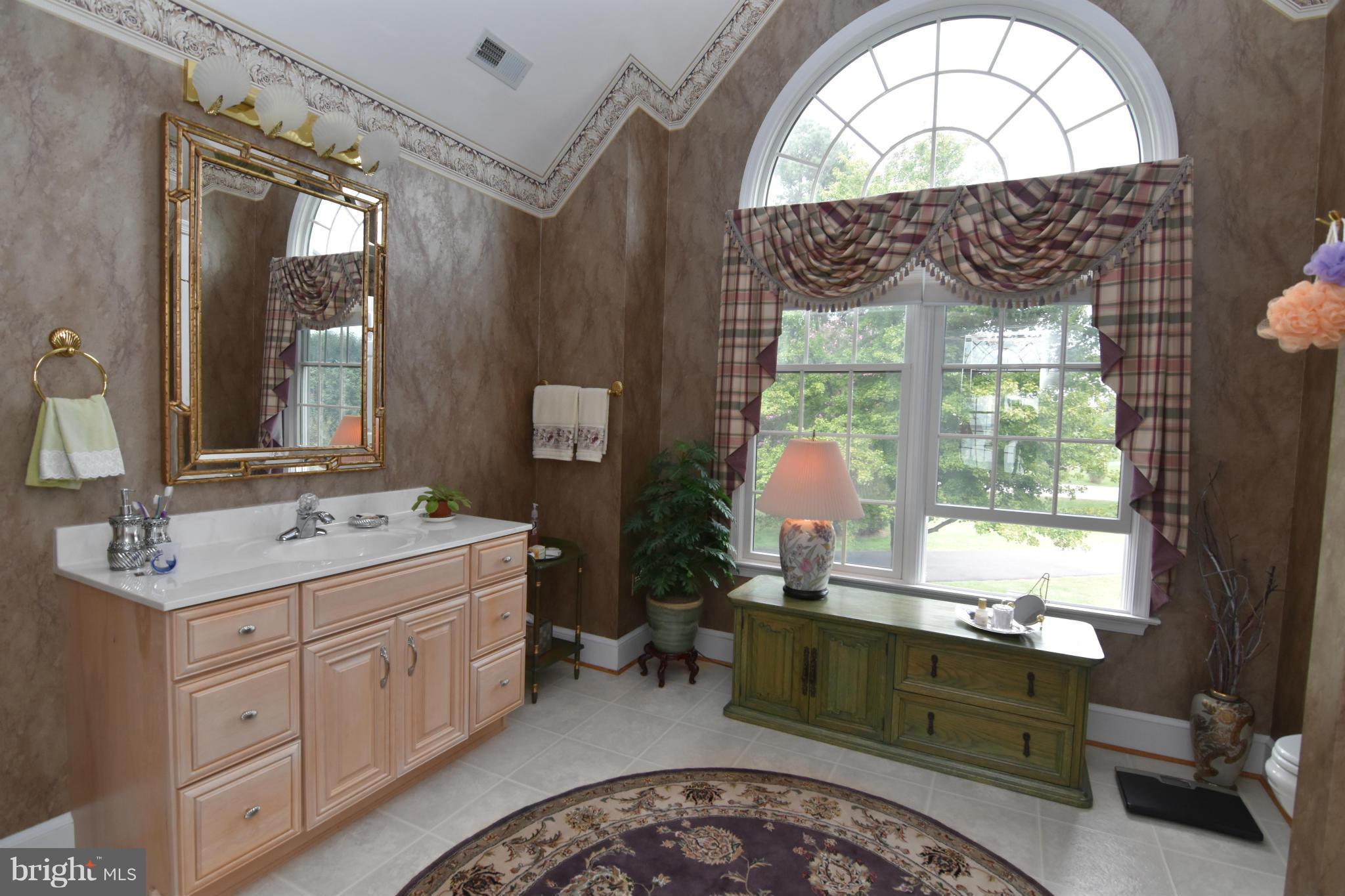 17217 Piney Point Road Piney Point, MD 20674 - Photo 27 of 30 2nd master Bath