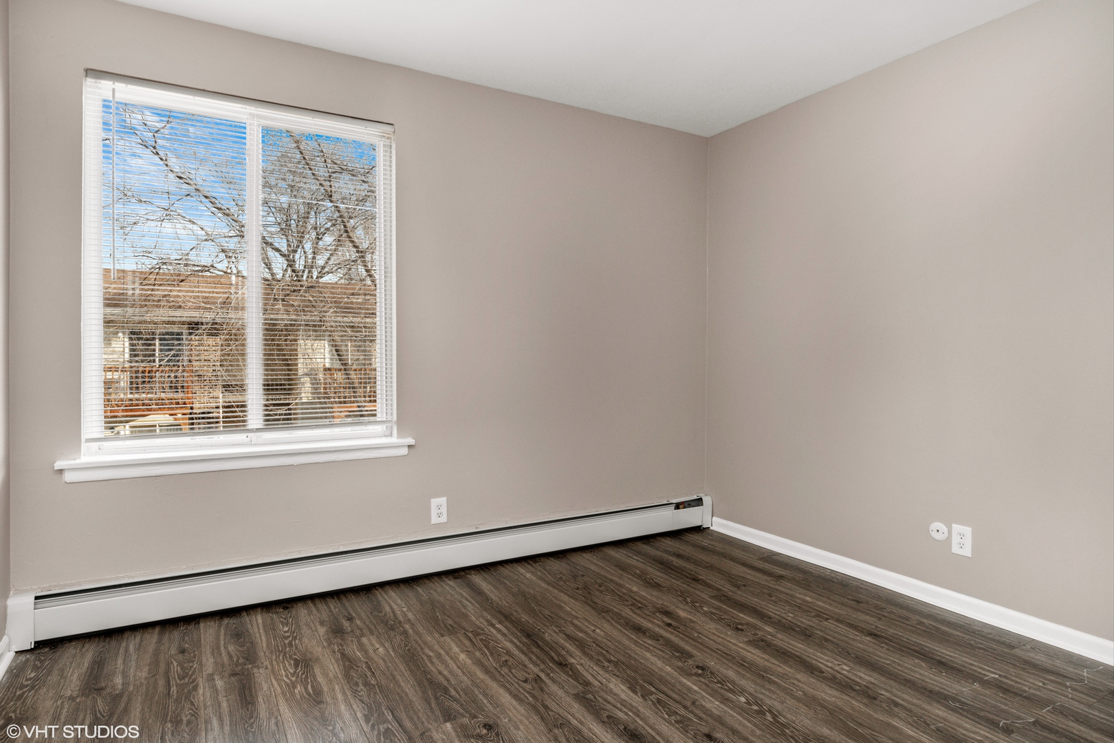 2300 Light Road, Unit 207 Oswego, IL 60543 - Photo 7 of 10
