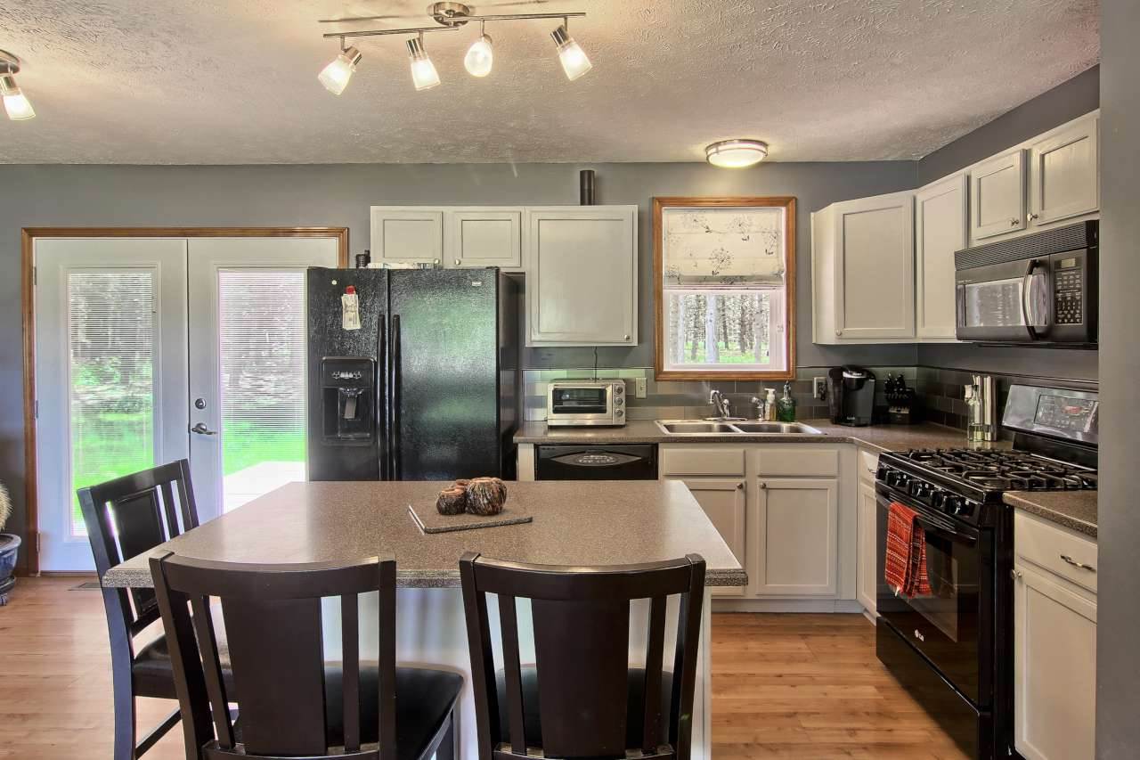 5886 Sparling Road Kingsley, MI 49649 - Photo 9 of 30 1847670-8.JPG