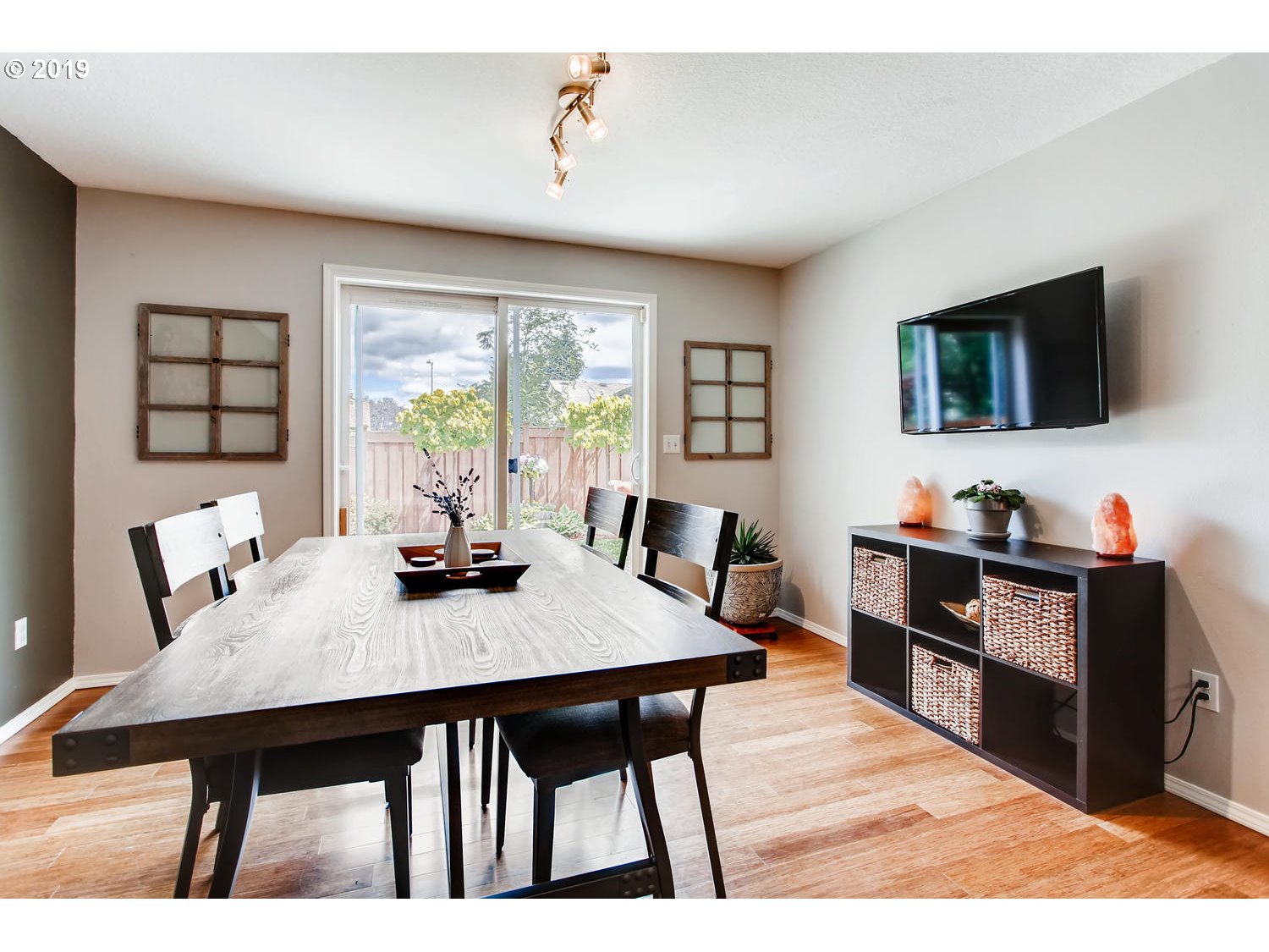 11578 Parrish Road Oregon City, OR 97045 - Photo 10 of 22 a view of a dining room with furniture