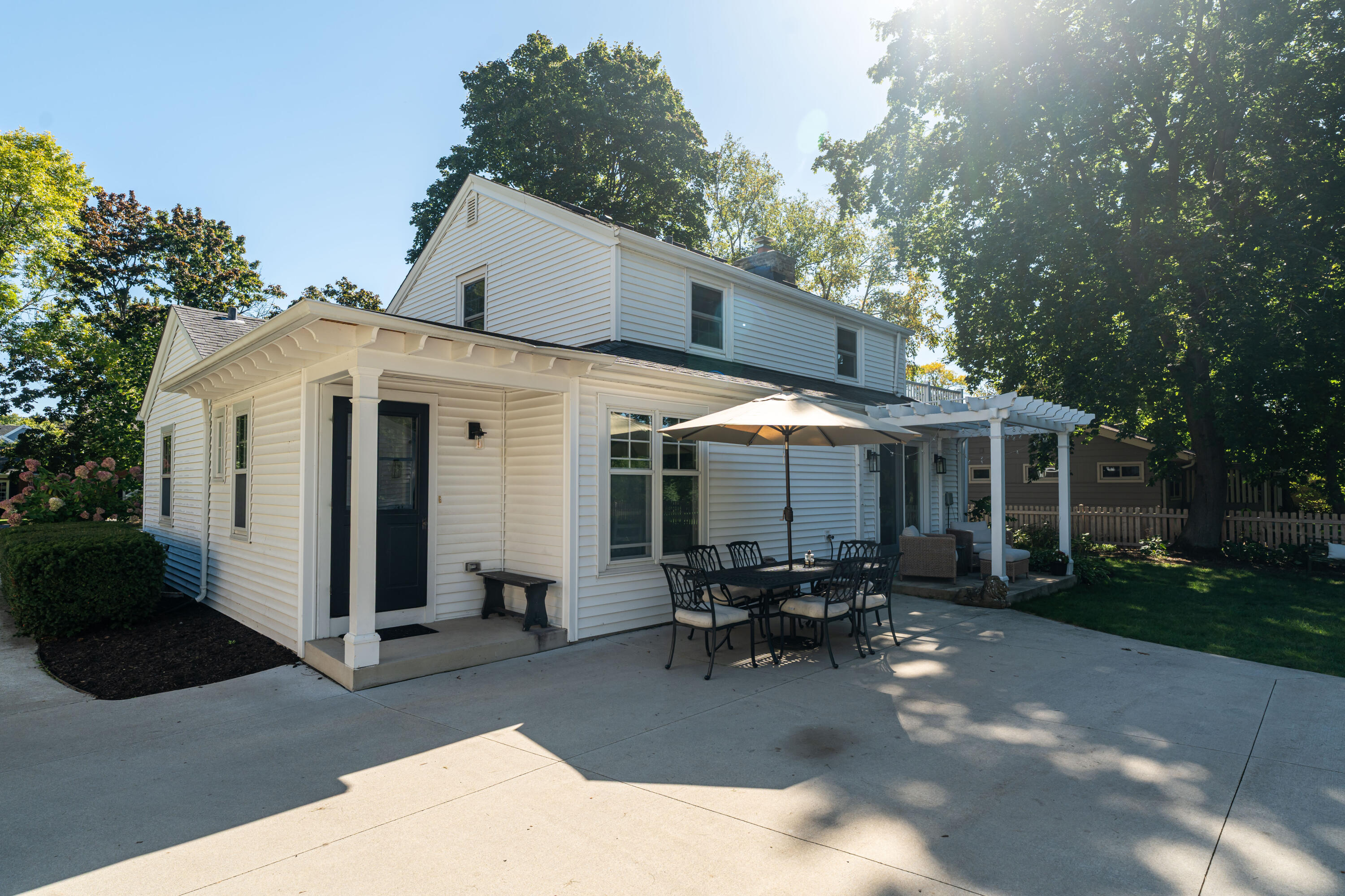 7431 North Boyd Way Fox Point, WI 53217 - Photo 53 of 58 Patio