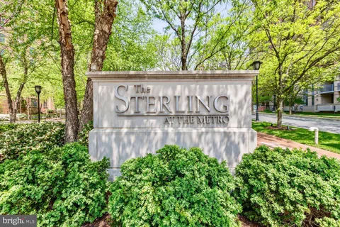 $365,000 | 11700 Old Georgetown Road, Unit 613, North Bethesda, MD 20852