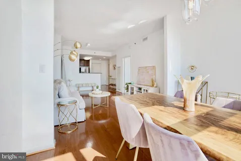 $365,000 | 11700 Old Georgetown Road, Unit 613, North Bethesda, MD 20852