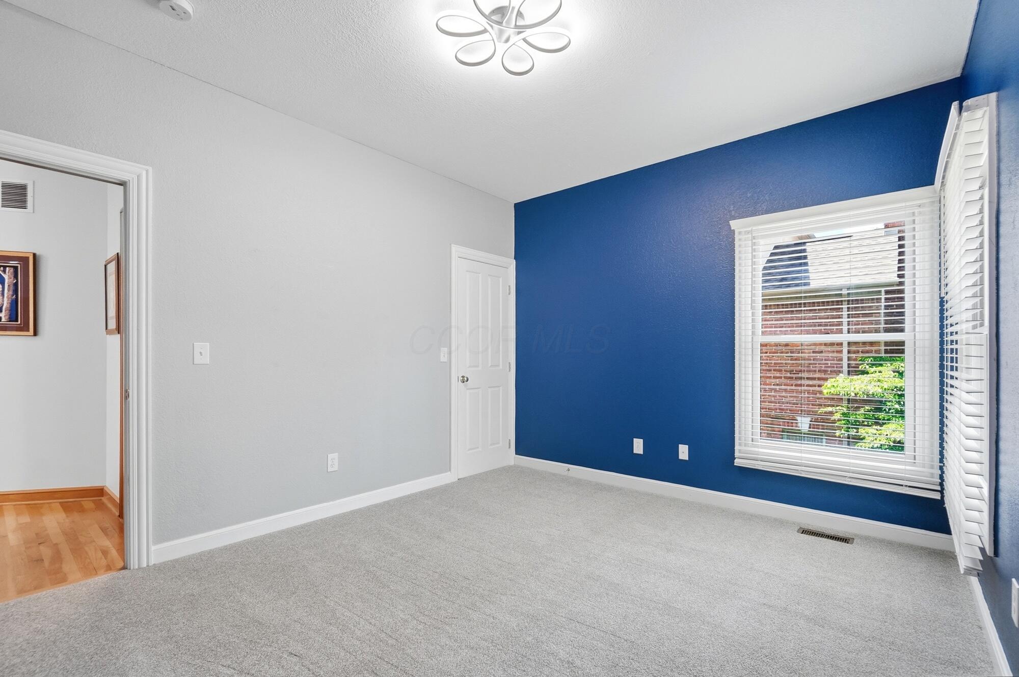 5585 Ketch Street Lewis Center, OH 43035 - Photo 49 of 129 49_048
