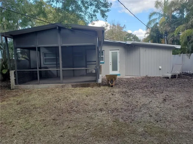 $2,250 | 391 Kentucky Avenue, Crystal Beach, FL 34681
