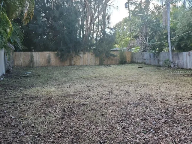 $2,250 | 391 Kentucky Avenue, Crystal Beach, FL 34681