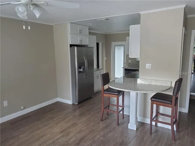 $2,250 | 391 Kentucky Avenue, Crystal Beach, FL 34681