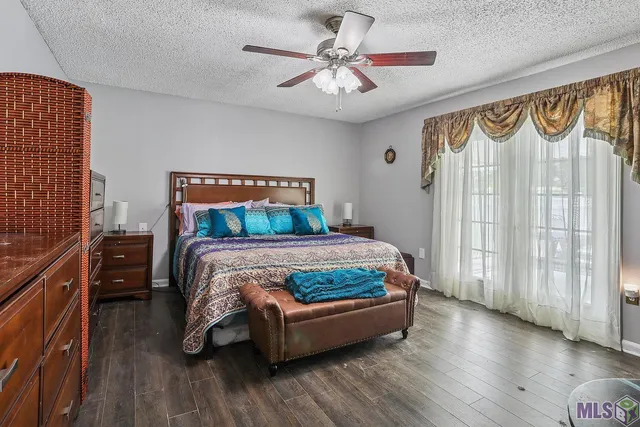 $319,900 | 13509 Joe Gautreaux Road, Gonzales, LA 70737