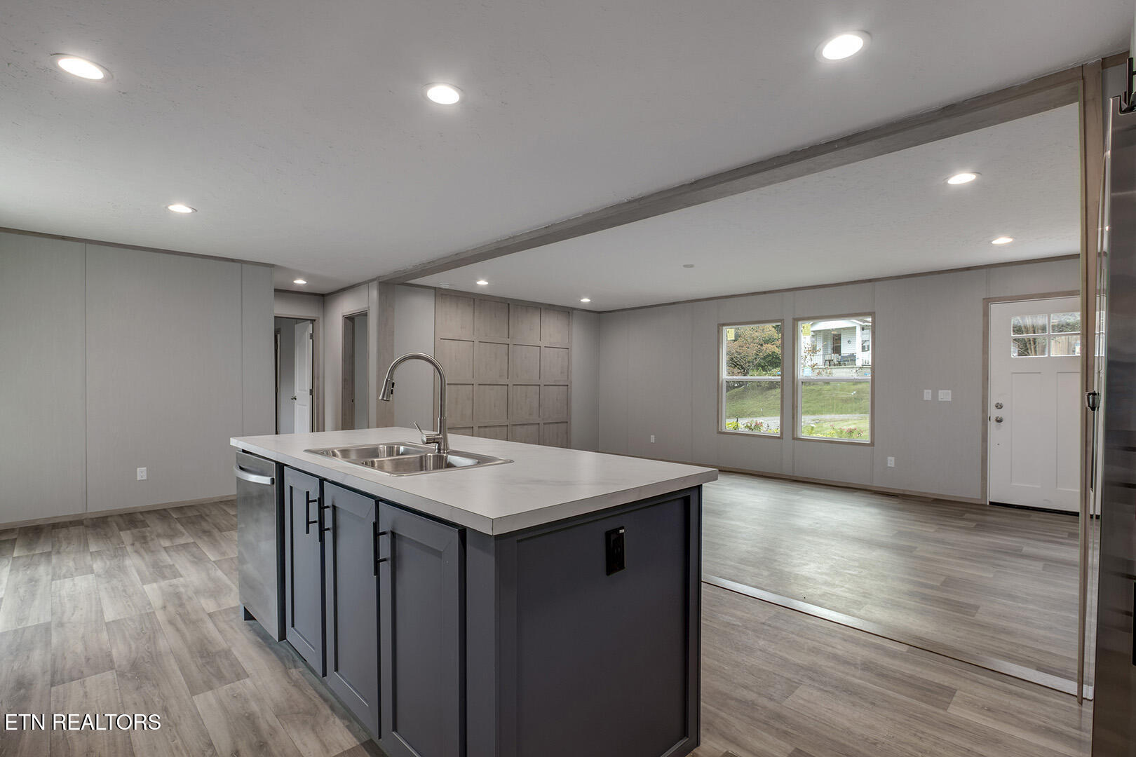 722 Posey Road Etowah, TN 37331 - Photo 30 of 52 19_PoseyRoad_722_Kitchen04