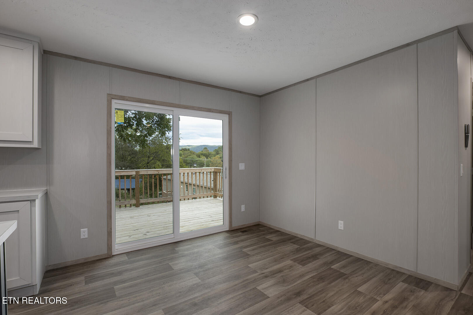 722 Posey Road Etowah, TN 37331 - Photo 31 of 52 20_PoseyRoad_722_Dining01