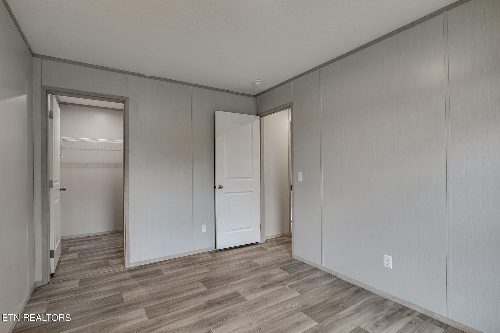 722 Posey Road Etowah, TN 37331 - Photo 49 of 52 39_PoseyRoad_722_Bedroom3_02