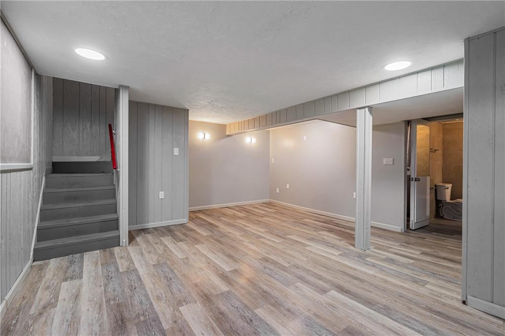 1059 Connor Road Pittsburgh, PA 15234 - Photo 16 of 26 Gallery Image 16