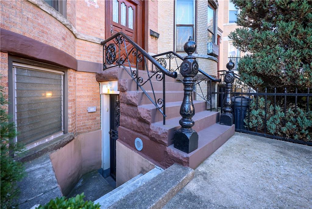 578 Ovington Avenue Brooklyn, NY 11209 - Photo 33 of 40 a view of buildings