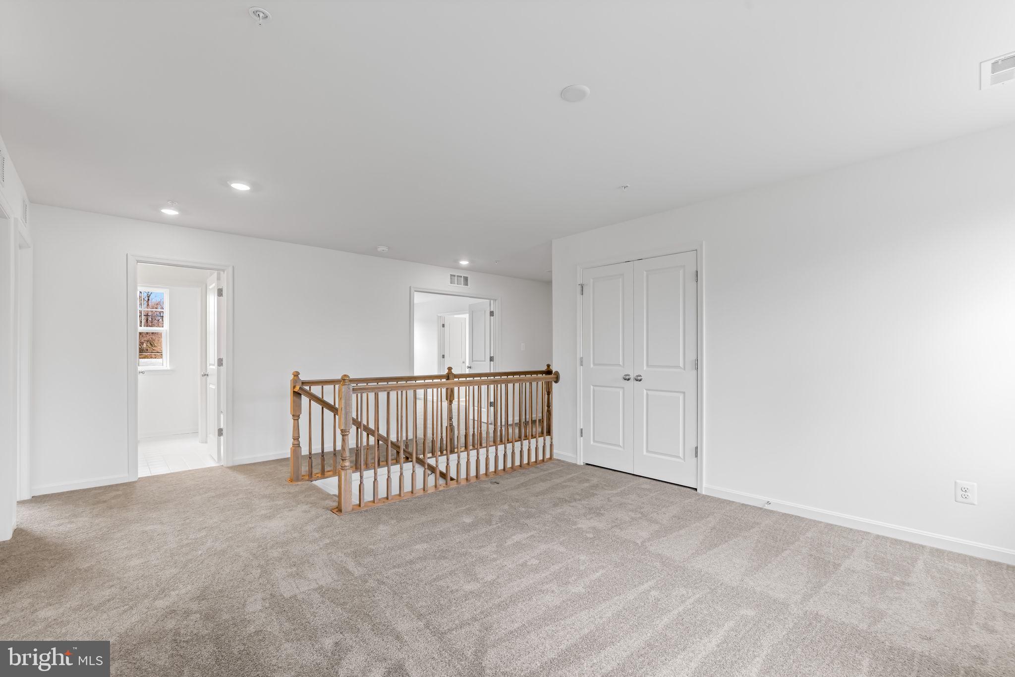 2115 Nuttal Avenue Edgewood, MD 21040 - Photo 7 of 23 a view of a livingroom