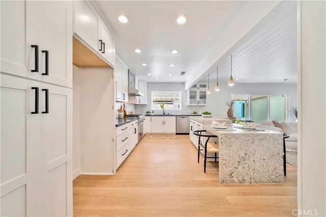 $1,942,500 | 1442 Walgrove Avenue, Los Angeles, CA 90066
