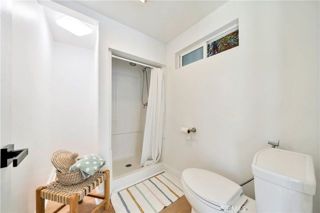 $1,942,500 | 1442 Walgrove Avenue, Los Angeles, CA 90066