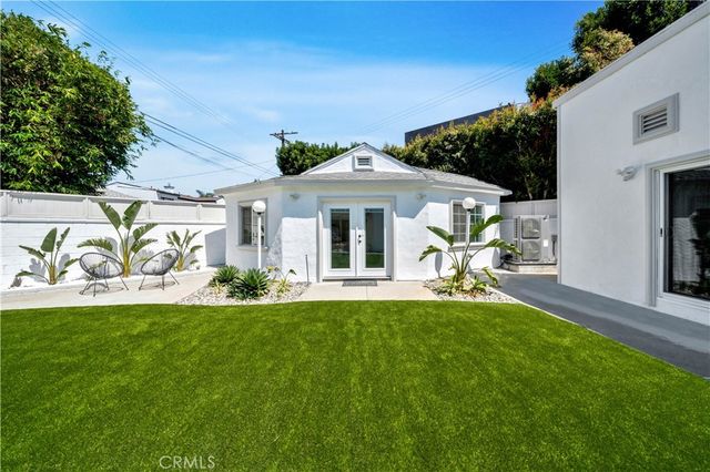 $1,942,500 | 1442 Walgrove Avenue, Los Angeles, CA 90066