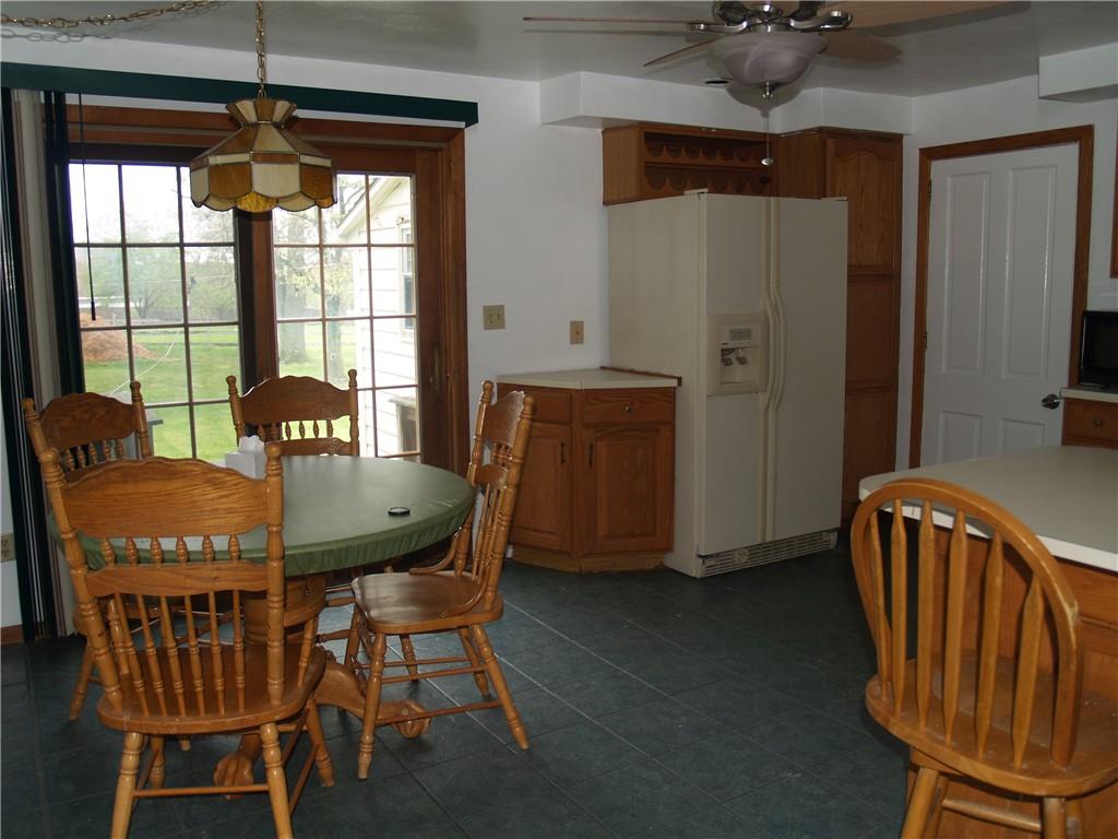 239 Oak Road Gibsonia, PA 15044 - Photo 8 of 34 Gallery Image 8