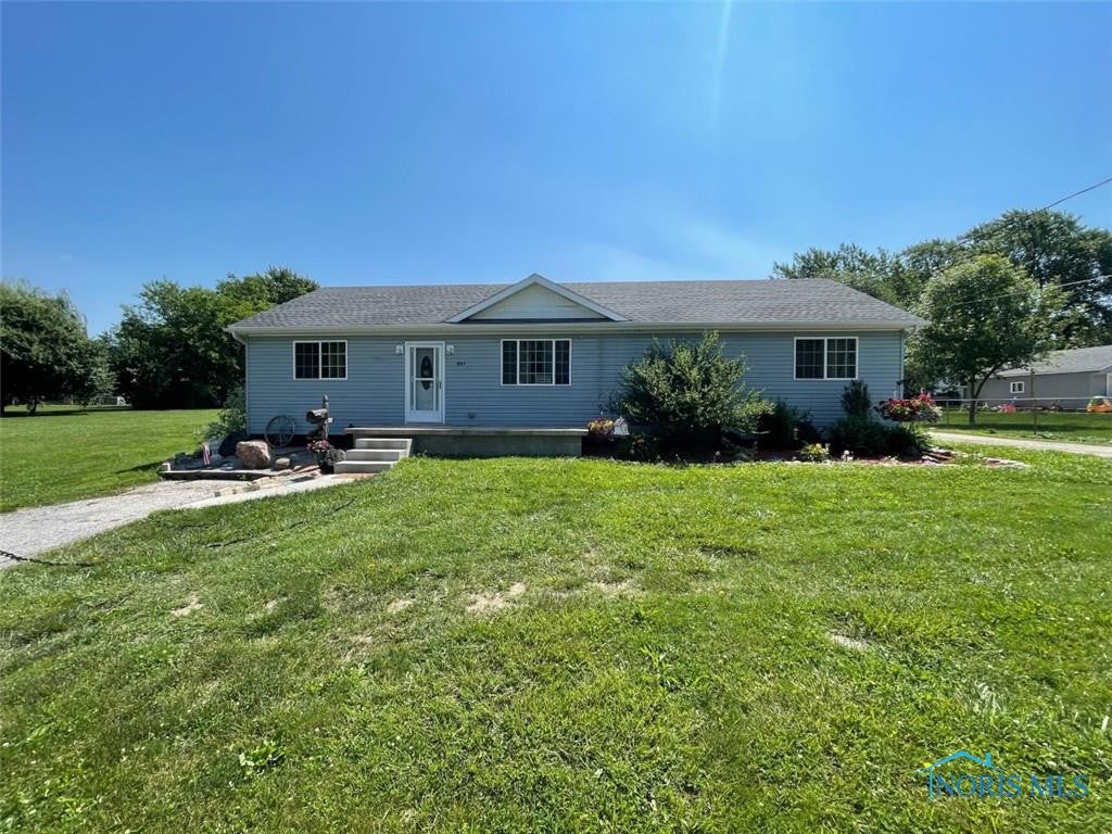 921 Patchen Road Oregon, OH 43616 - Photo 3 of 44 Gallery Image 3