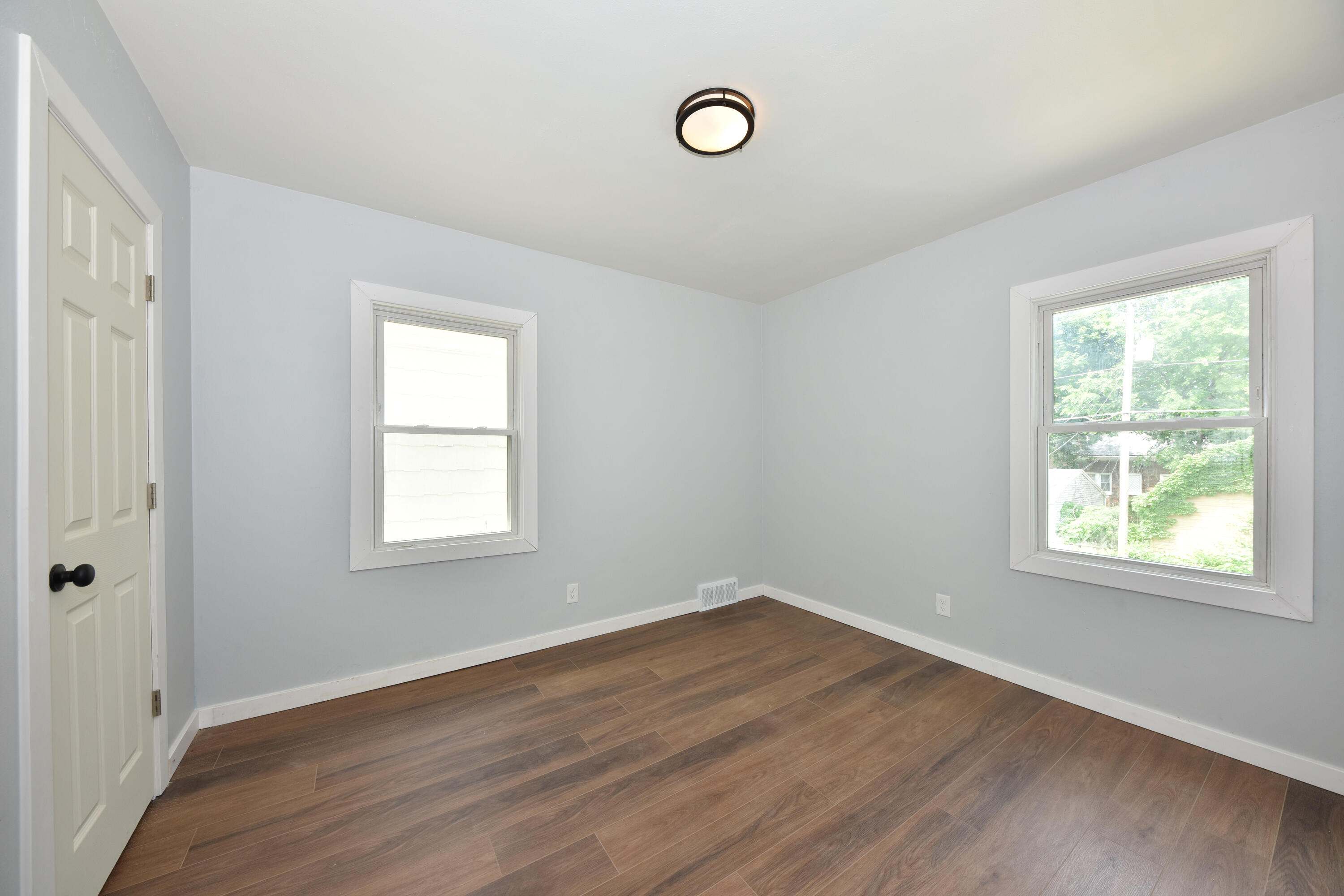 2129 North 47th Street Milwaukee, WI 53208 - Photo 20 of 23 EUP_5796