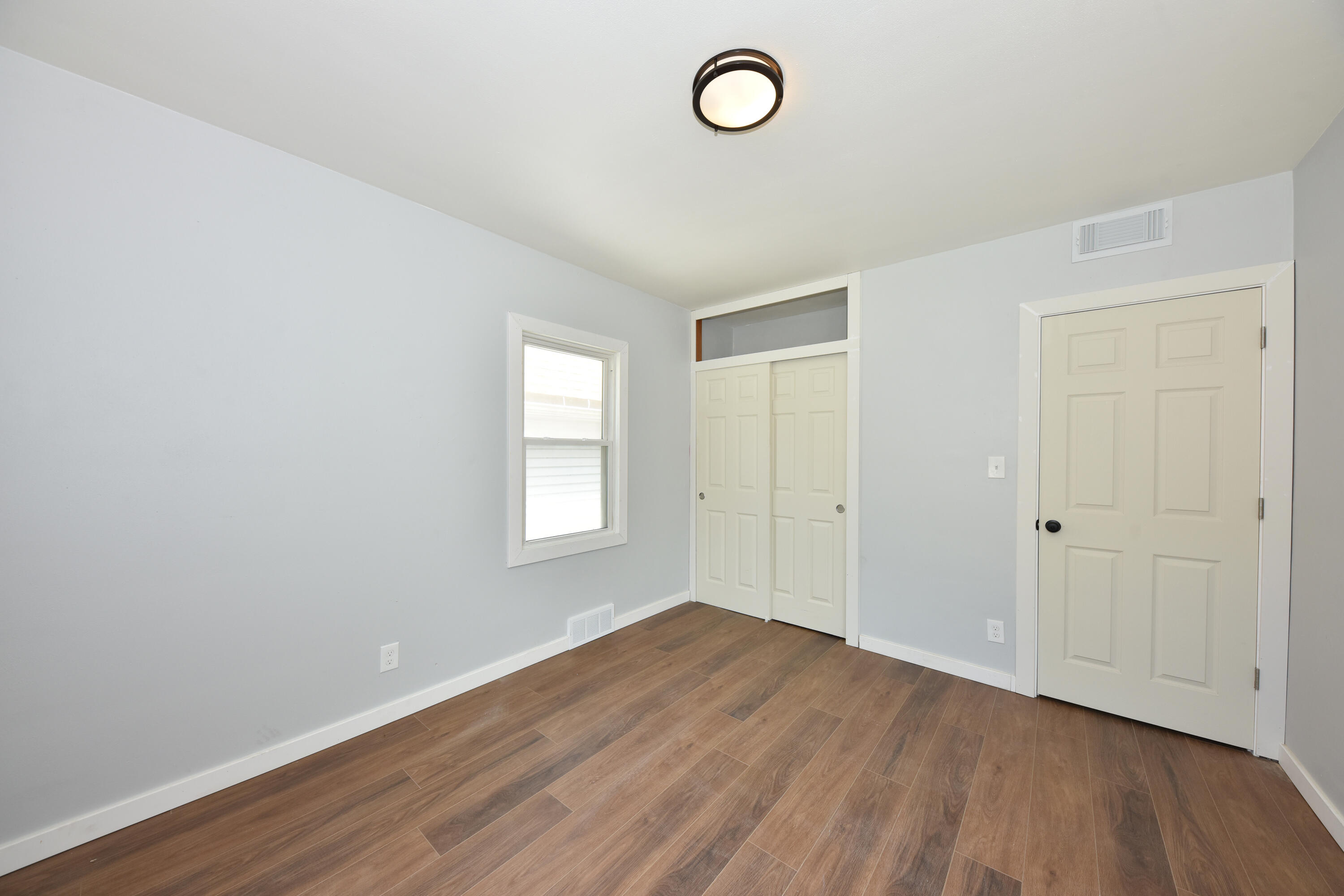 2129 North 47th Street Milwaukee, WI 53208 - Photo 23 of 23 EUP_5799