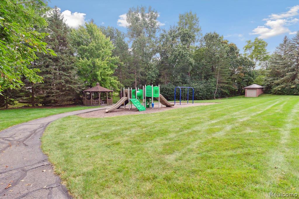 2220 Hickory Leaf Drive Rochester Hills, MI 48309 - Photo 58 of 60