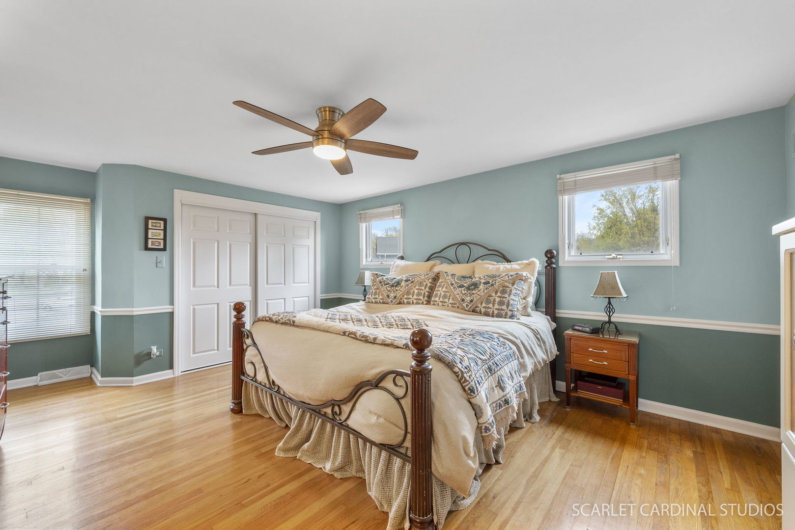 188 Hamilton Lane Wheaton, IL 60189 - Photo 13 of 34 a bedroom with a bed and wooden floor