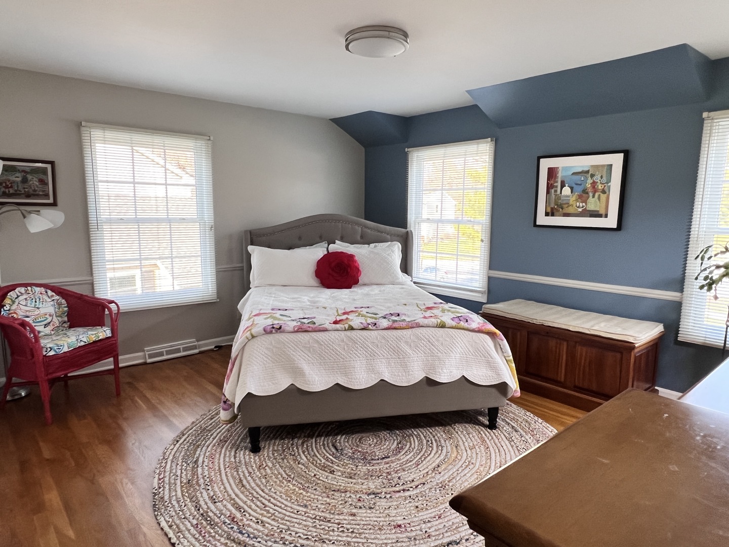 188 Hamilton Lane Wheaton, IL 60189 - Photo 16 of 34 a bed sitting in a bedroom next to a window