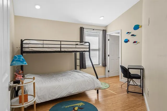 $3,800 | 1500 9th Avenue North, St. Petersburg, FL 33705