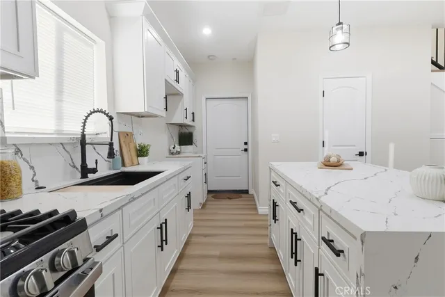 $599,500 | 3884 North Mountain View Avenue, San Bernardino, CA 92405