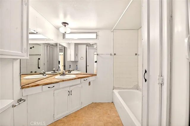 a bathroom with a bathtub